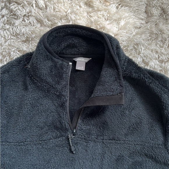 Women’s Eddie Bauer Fleece - Picture 3 of 3